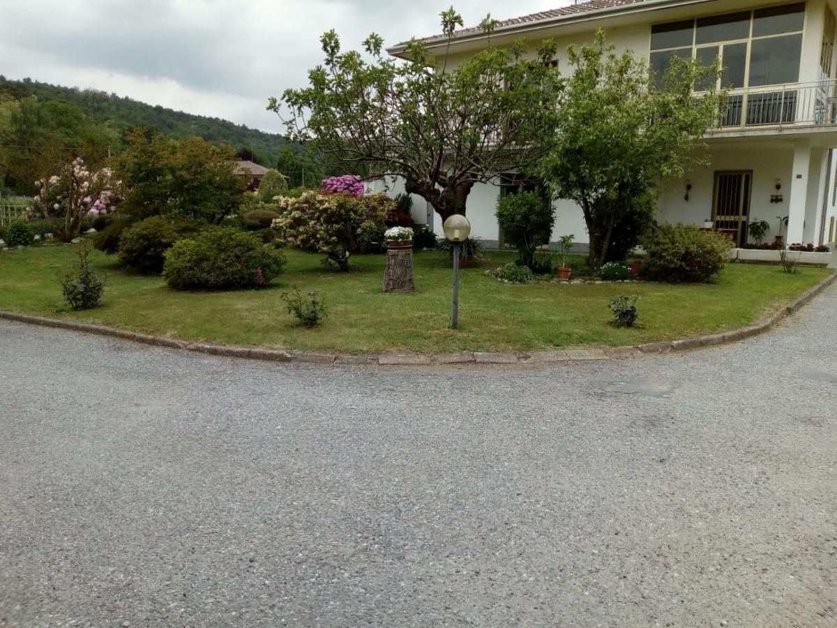 Da Terry Bed & Breakfast Vergiate Exterior photo